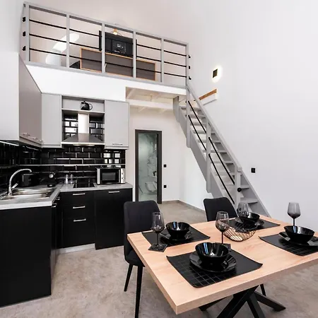 Thrilling Santorini Gauche 2 Bedrooms Furnished Sun Terrace With Private Heated Pool Перисса